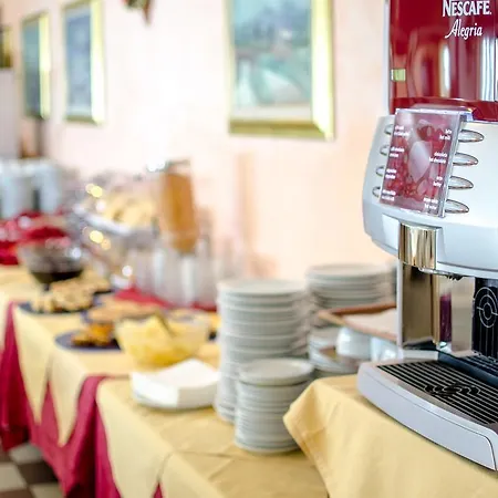 Hotel Club Primula 4*