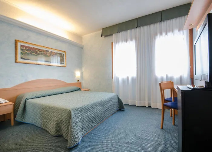 Club Primula Отель 4*